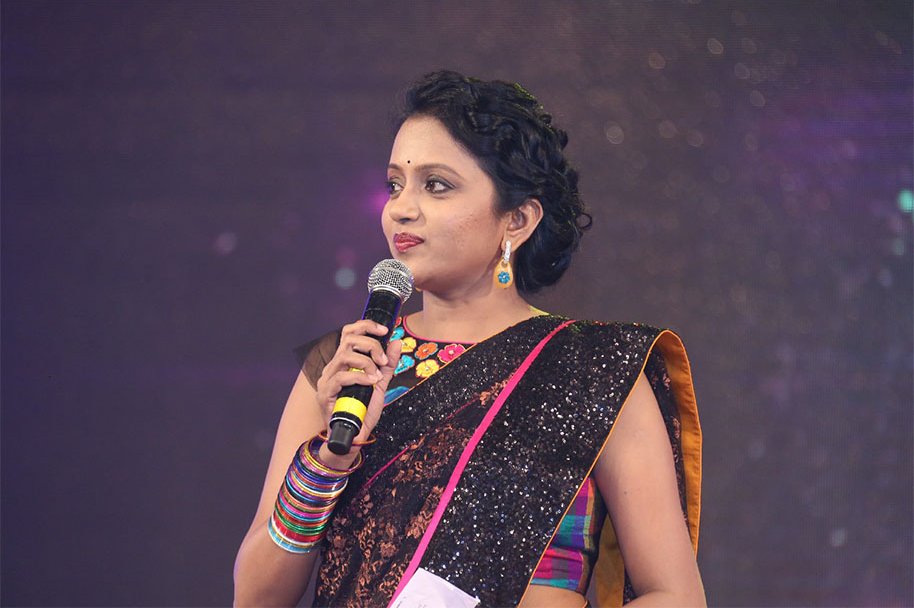 Manam-100-days-and-Oka-Laila-Kosam-Audio